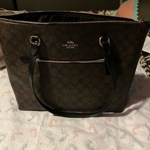 Authentic Coach black and brown tote. Like new.